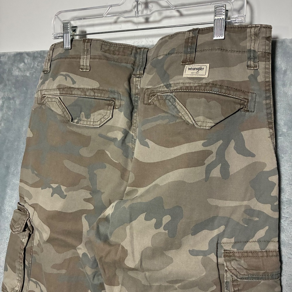Wrangler Camo Regular Taper Cargo Pants Mens 36x32 Green Camouflage - Picture 4 of 8
